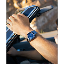Load image into Gallery viewer, Citizen Carson