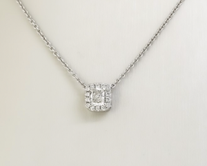 DIAMOND HALO PENDANT