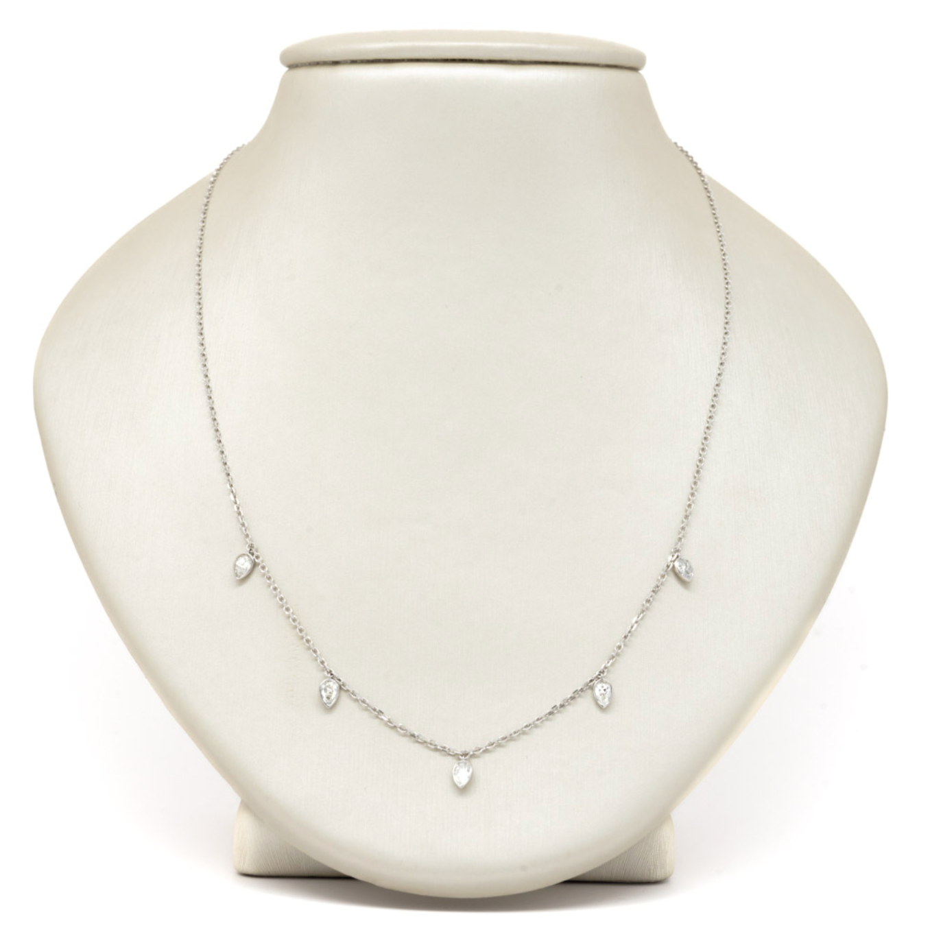 Fancy Shape Fashion Necklace